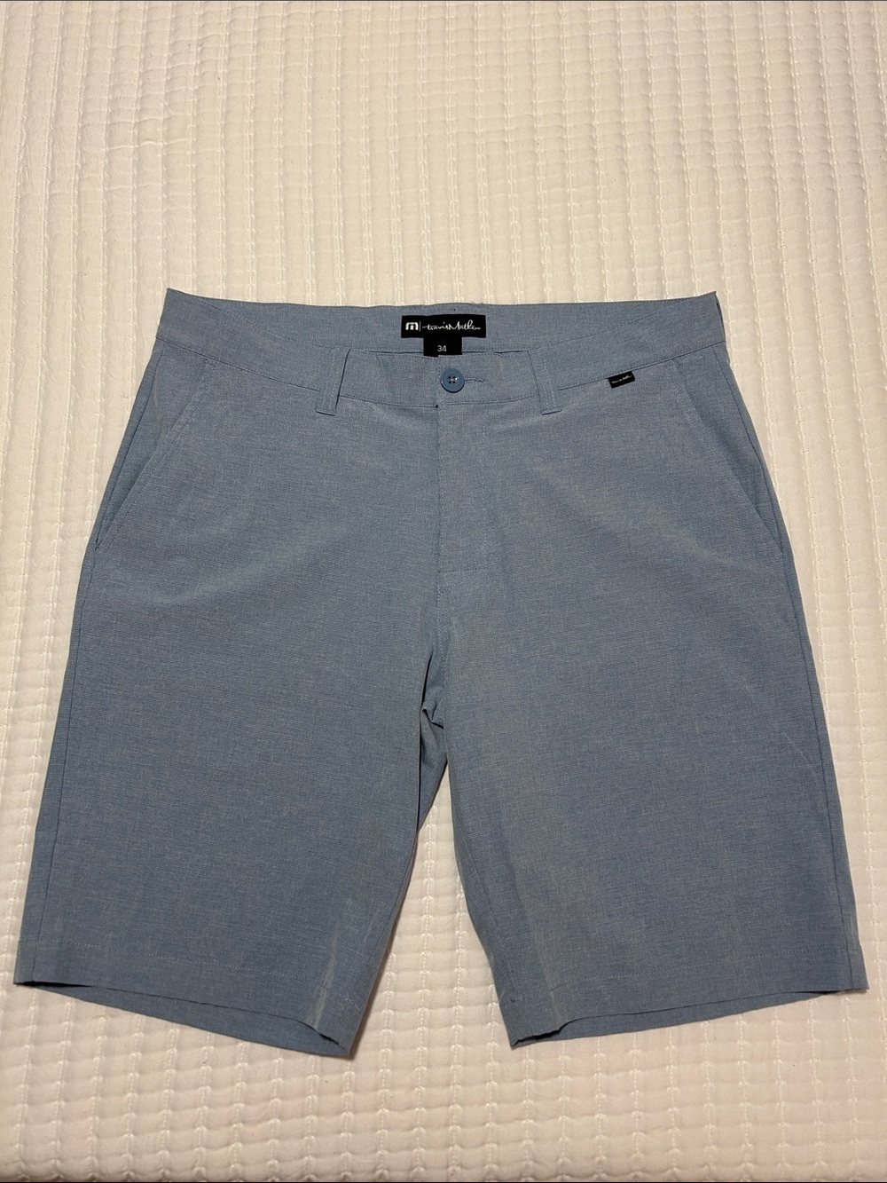 Travis Mathew Light Blue Flat-Front Men’s Shorts 34” waist